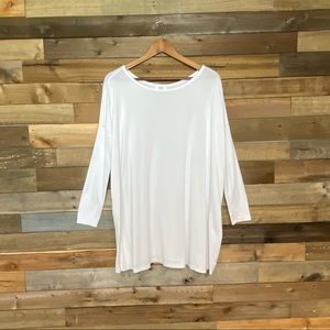PIKO white flowy bamboo tunic fitted sleeves